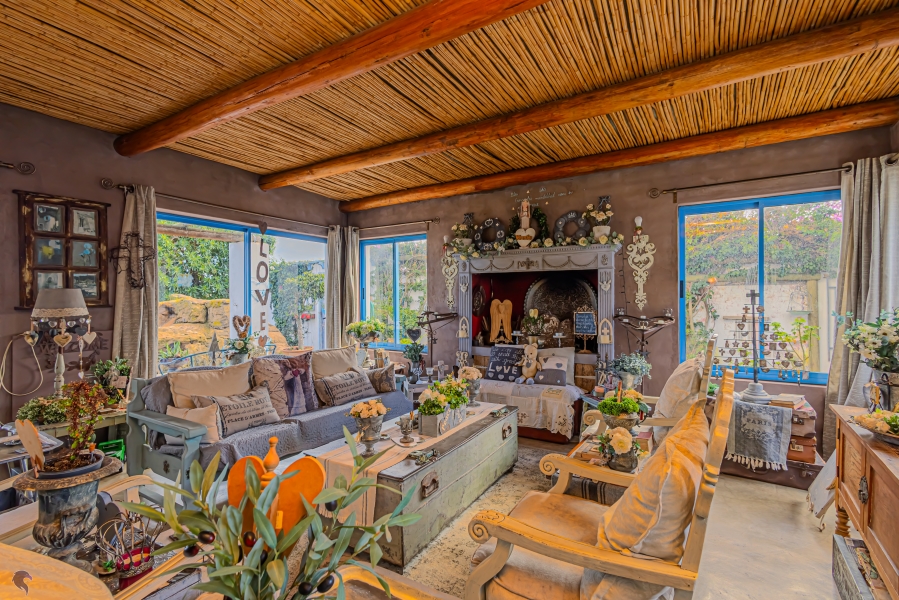 4 Bedroom Property for Sale in Blue Lagoon Western Cape